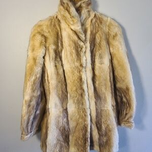 Elegant Tan Fur Coat